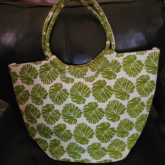 Handbags - Green Leaf Patterned Tote Bag